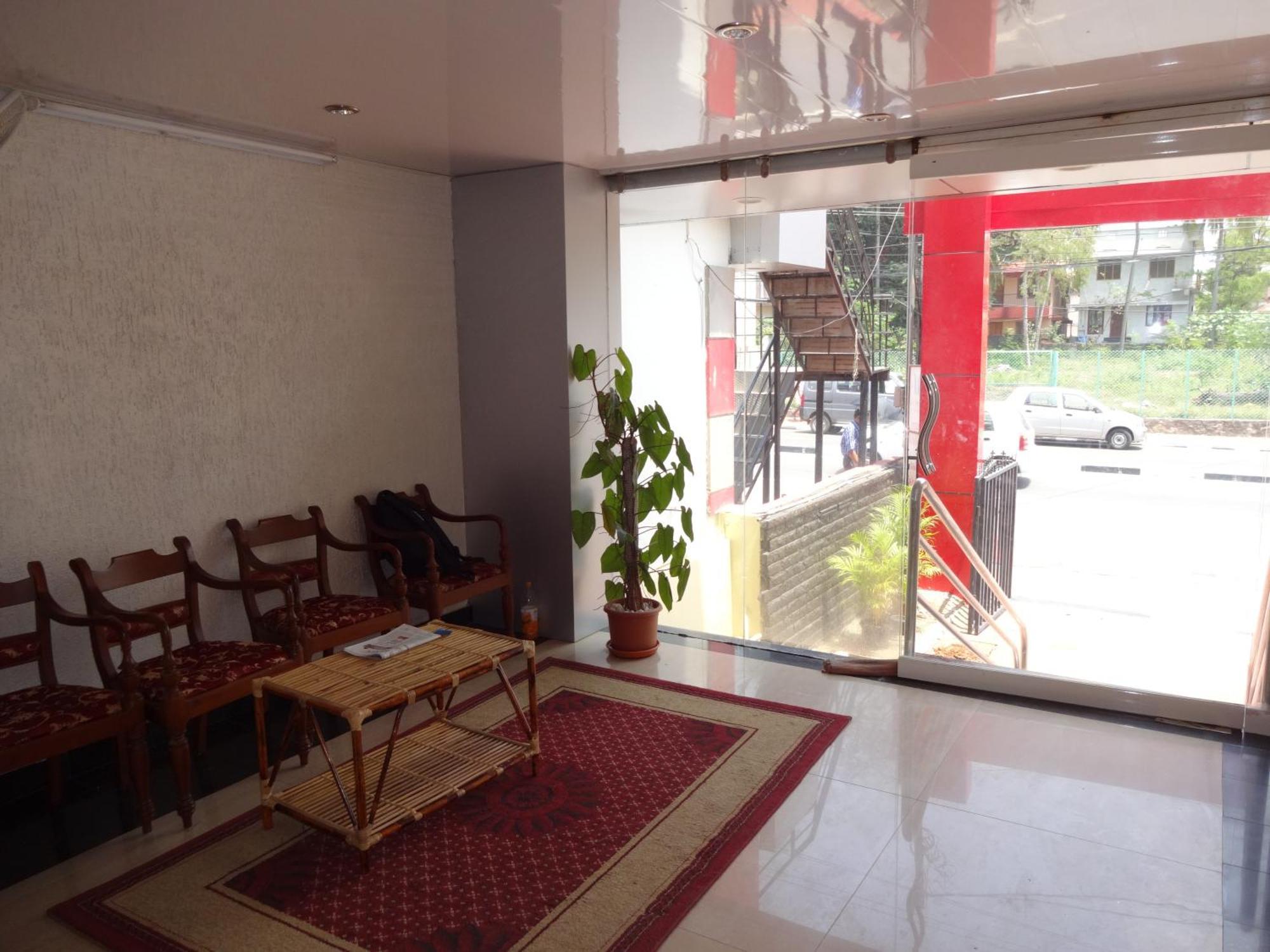 Marwa Inn Thiruvananthapuram Ngoại thất bức ảnh
